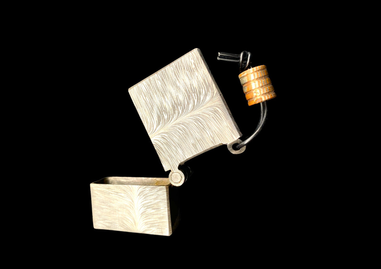 Father's Day Special | Hand Forged Feather Damascus Zippo Lighter Case