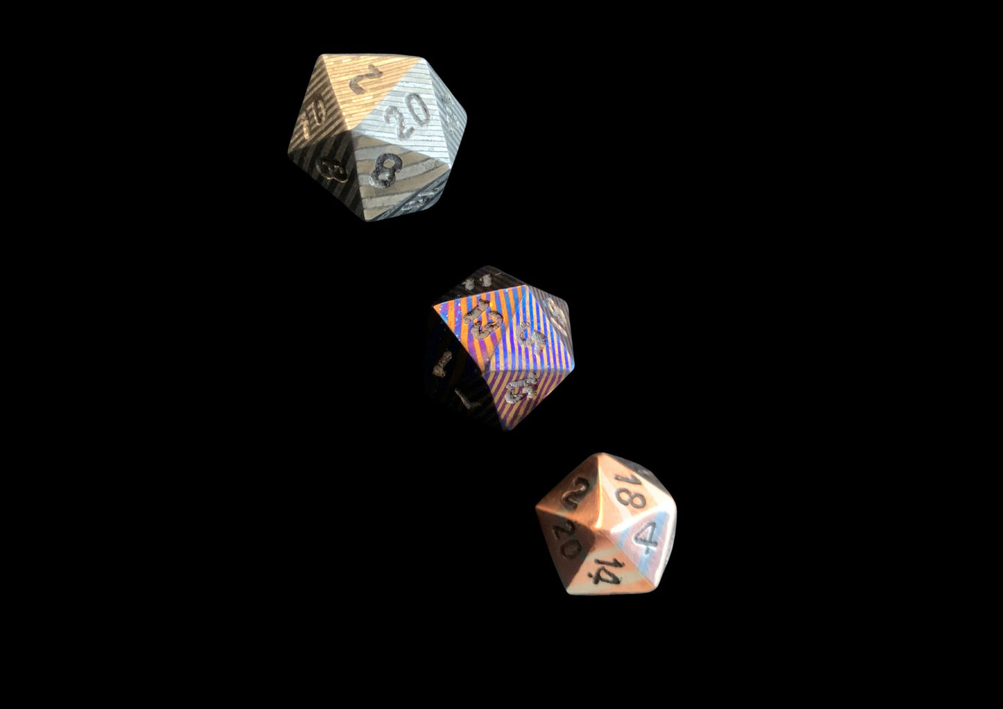 Hand Forged Mokuti SS Damascus DnD Dice Set