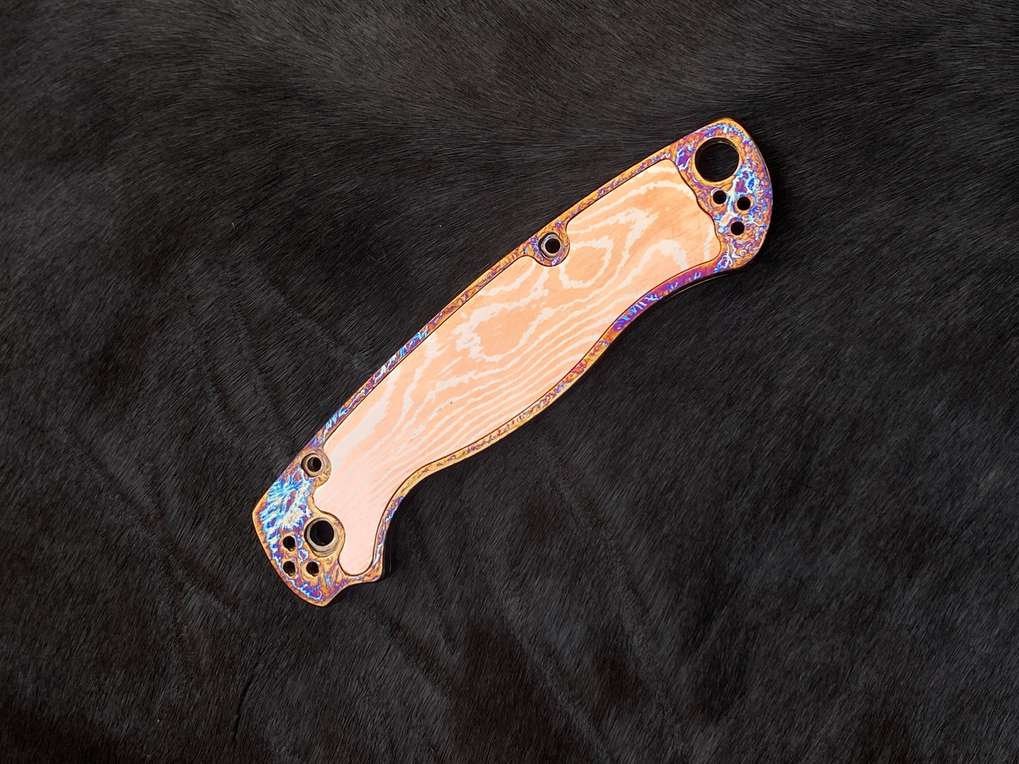 Spyderco Paramilitary 2 – TC4 Titanium Anodized Both-Side Scales with Mokume Gane Inlays