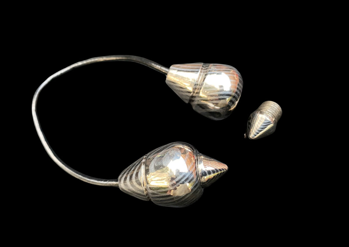 Hand-Forged Damascus Titanium Seashell Drop Earrings – Handmade EDC Shell Earrings