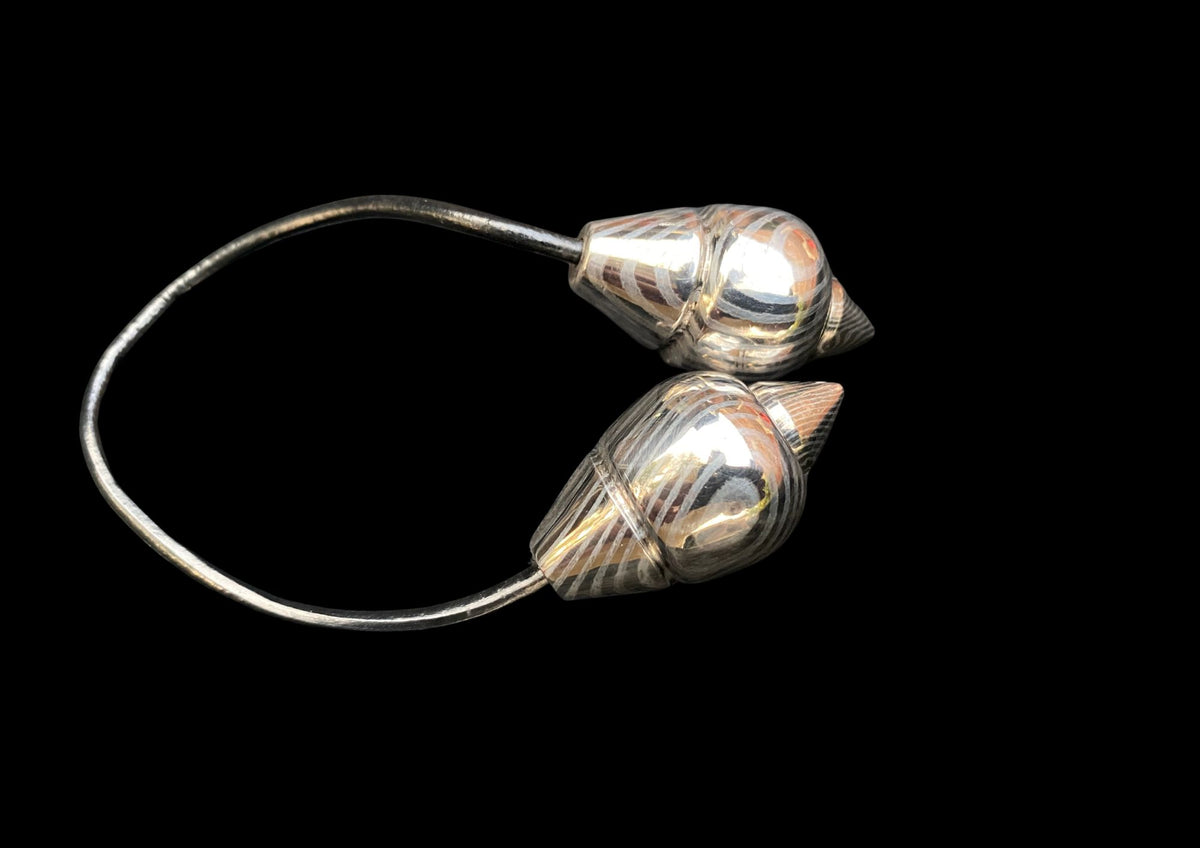 Hand-Forged Damascus Titanium Seashell Drop Earrings – Handmade EDC Shell Earrings