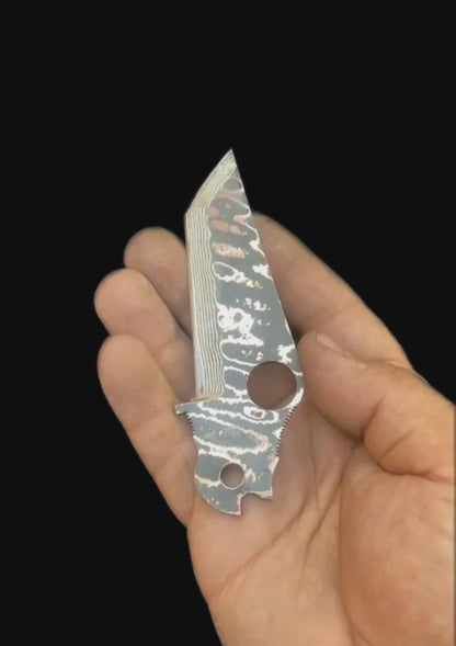 Spyderco Paramilitary 2 – Copper Damascus Tanto Blade