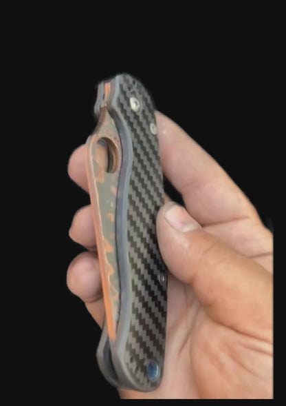 Spyderco Paramilitary 2 – Copper Damascus Tanto Blade